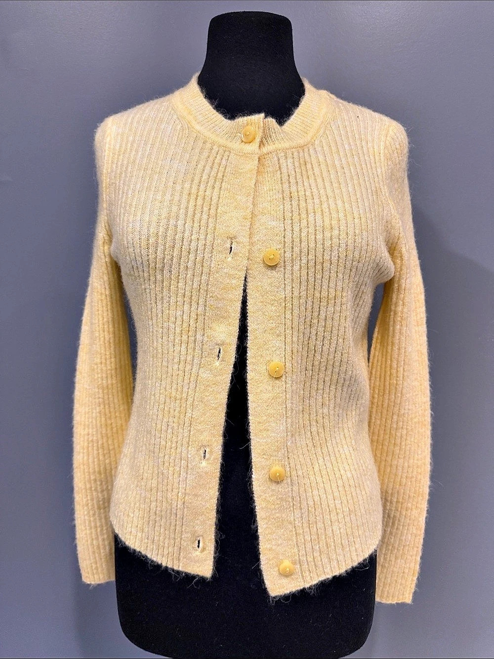 MNG Ribbed Button-Front Cardigan in Yellow Size Medium